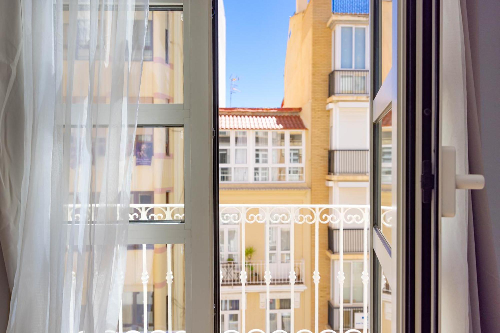 Apartamentos Turisticos Metropolis By Cartagenaspain Exteriér fotografie